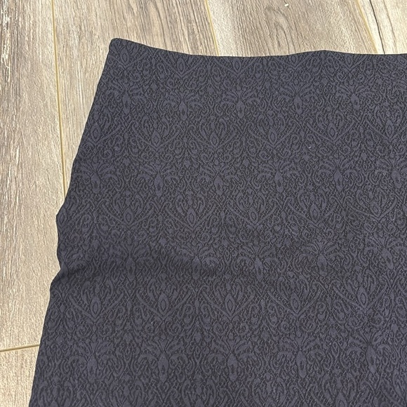 Banana Republic Blue Pencil Skirt Knee-Length Workwear - Picture 5 of 6